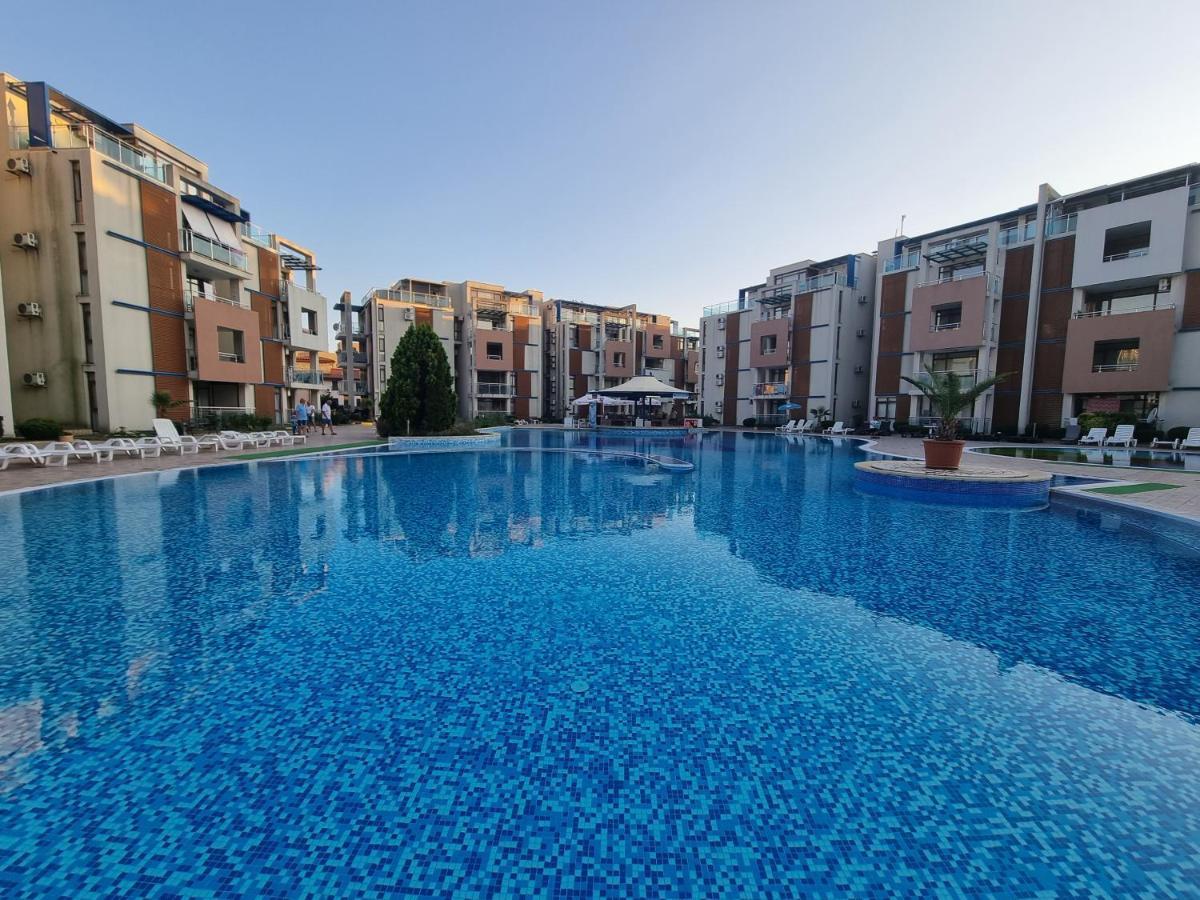 Studio Apartment With Balcony 300M From Beach ซันนีบีช ภายนอก รูปภาพ