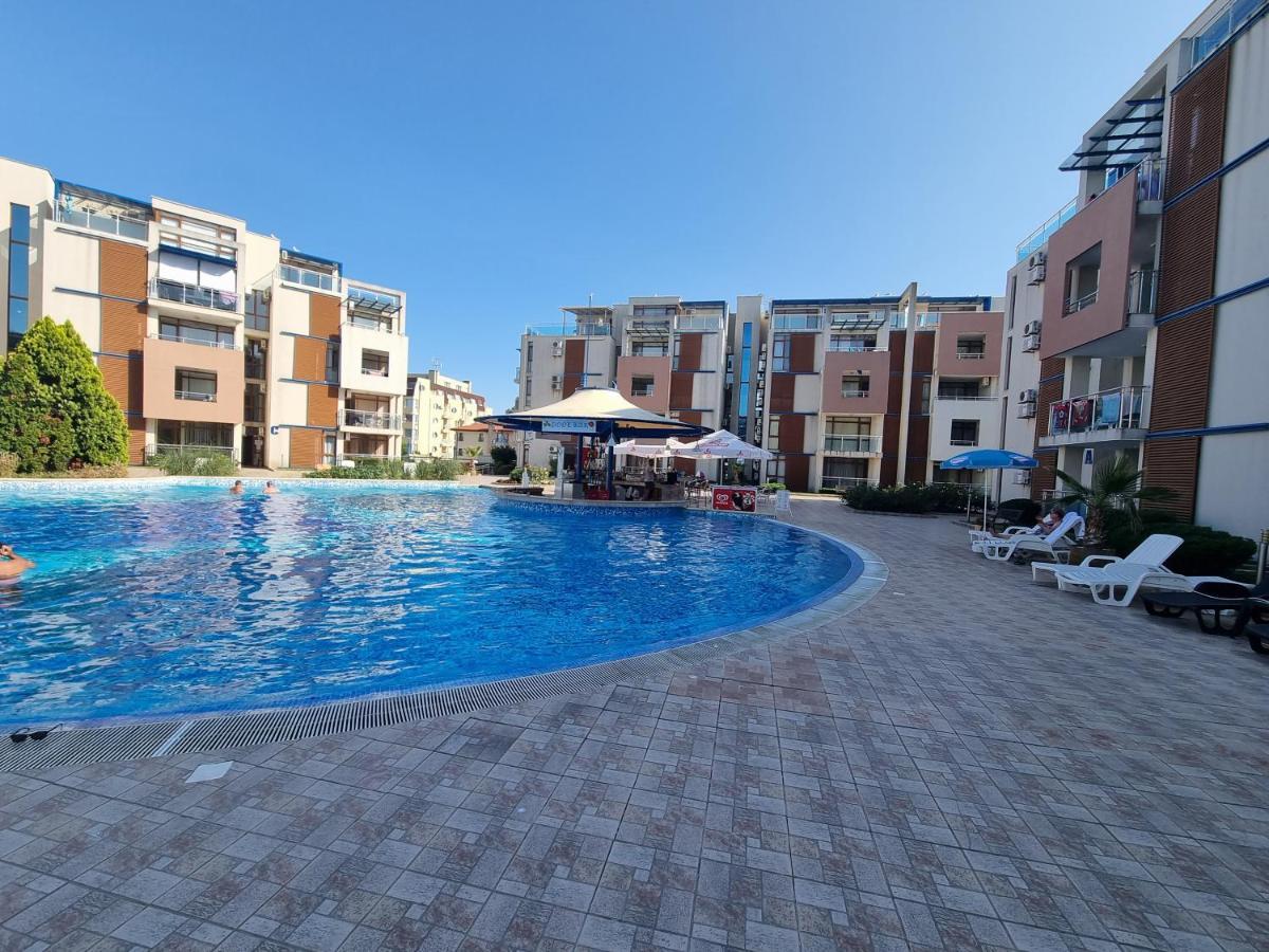 Studio Apartment With Balcony 300M From Beach ซันนีบีช ภายนอก รูปภาพ