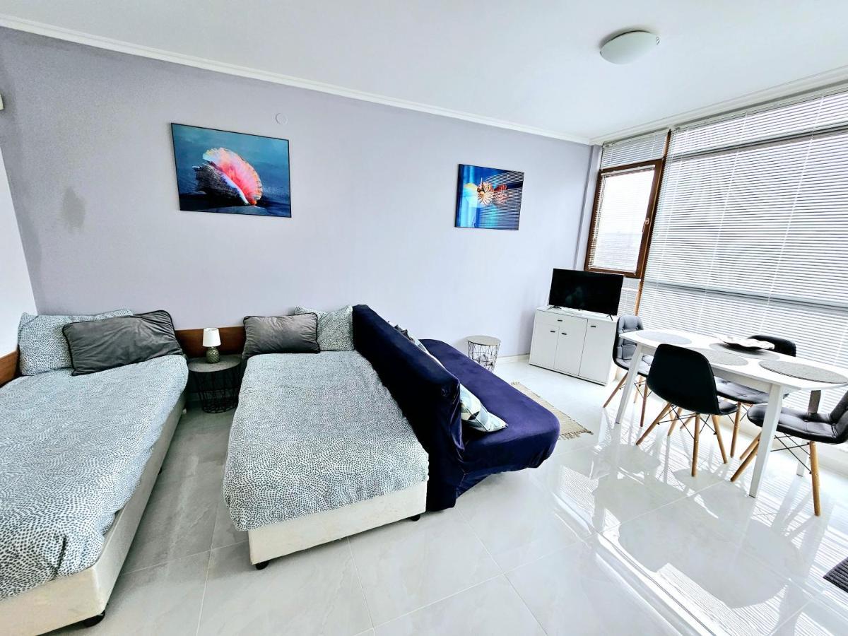 Studio Apartment With Balcony 300M From Beach ซันนีบีช ภายนอก รูปภาพ