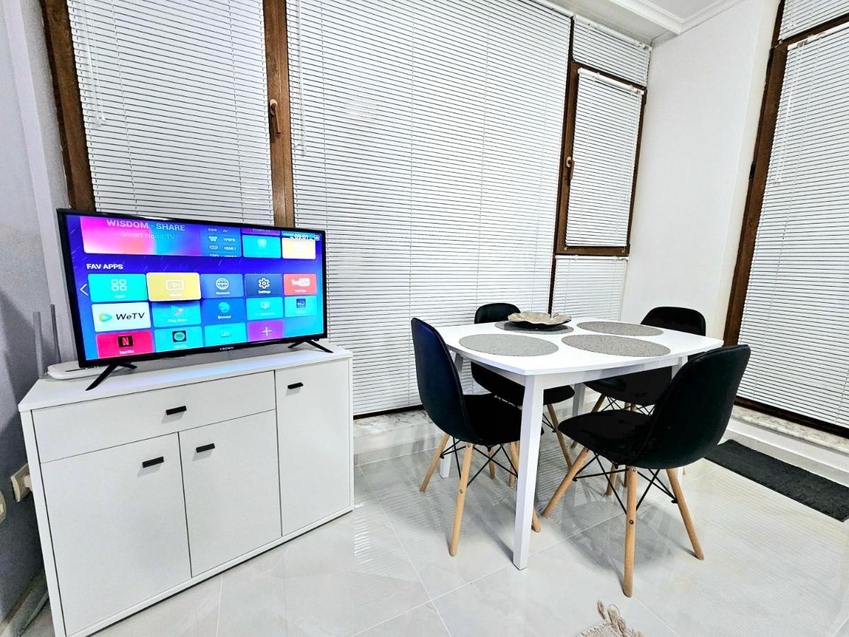 Studio Apartment With Balcony 300M From Beach ซันนีบีช ภายนอก รูปภาพ